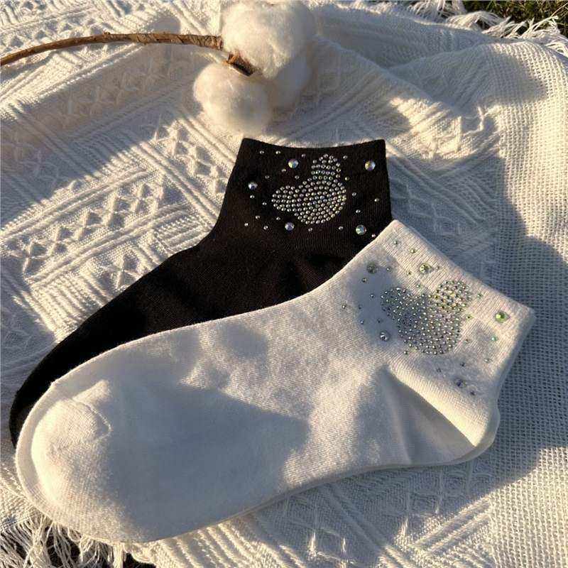 新款精致烫钻百搭小熊头春秋季女棉袜短袜舒适透气吸汗休闲运动袜,淘宝优惠券,粉丝福利购,淘宝优惠卷