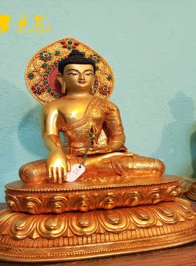 尼泊尔全鎏金掐丝背光不动佛雕像精品双座如来铜佛座西藏古代铜雕