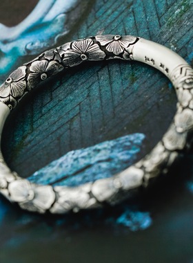 云南实心复古风疏影银手镯