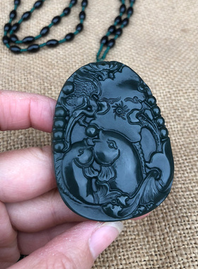 天然和田玉本命年随身招财吊坠