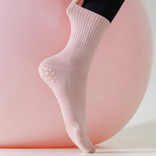 瑜伽袜子女中筒袜秋冬棉袜健身舞蹈普拉提专业防滑运动成人地板袜