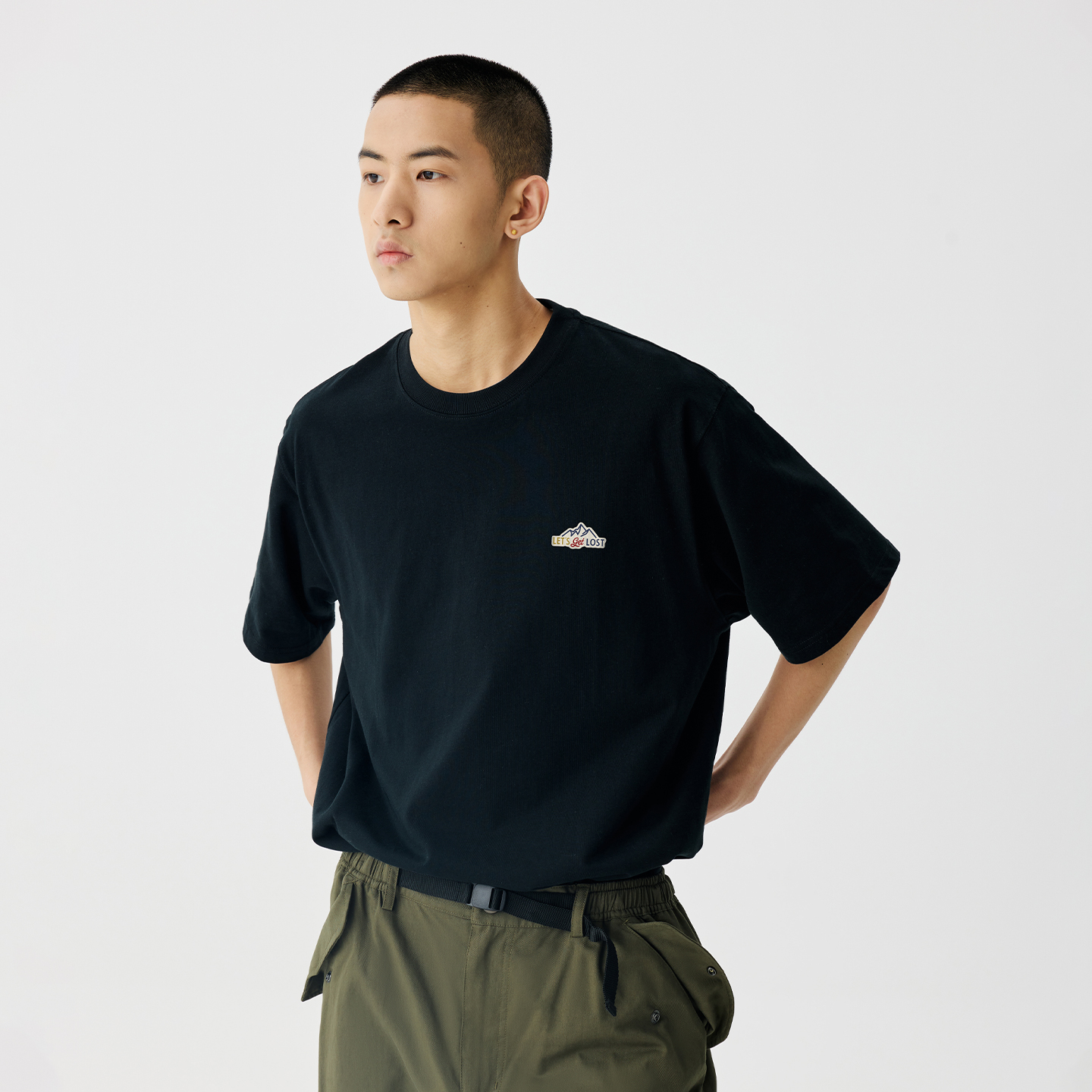 BENPANDA 2025新款短袖T恤男士夏季抗菌山系刺绣宽松日系圆领上衣 - 图1