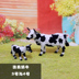 Mô phỏng động vật mô phỏng bò sang trọng đồ chơi sữa đạo cụ kích thước cửa sổ bò hiển thị hàng thủ công - Đồ chơi gia đình nhà búp bê Đồ chơi gia đình