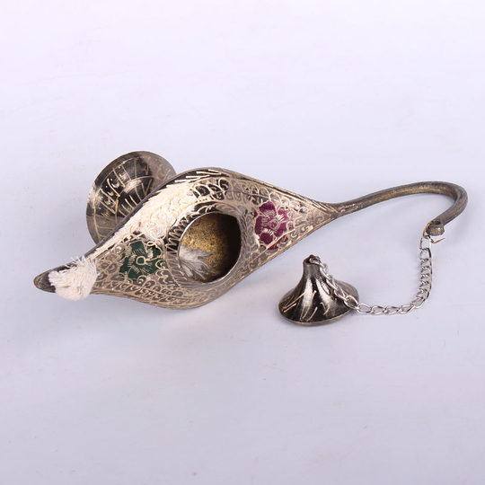 A little magic lamp makes every wish come true