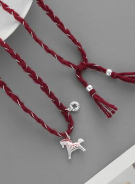 原创映岁鞍韵系列小马项链 复古轻奢时来运转铜钱小马编织锁骨链