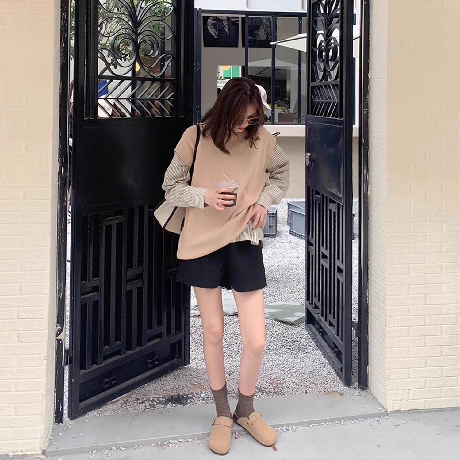 孕妇毛呢短裤秋冬季2025新款外穿孕期不勒肚子托腹阔腿打底裤靴裤,淘宝优惠券,粉丝福利购,淘宝优惠卷