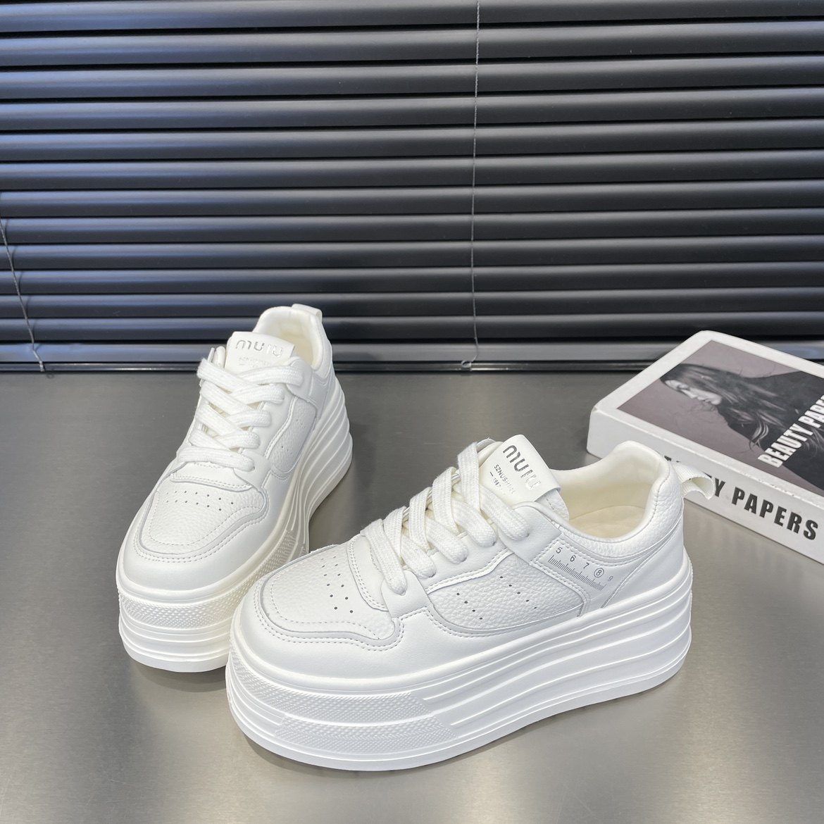 2026春季新款圆头厚底小白鞋女松糕底系带百搭休闲鞋时尚爆款女鞋,淘宝优惠券,粉丝福利购,淘宝优惠卷