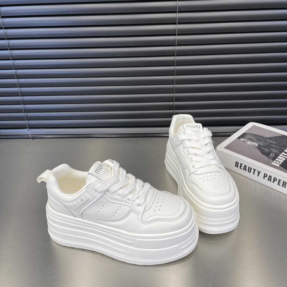 2026春季新款圆头厚底小白鞋女松糕底系带百搭休闲鞋时尚爆款女鞋,淘宝优惠券,粉丝福利购,淘宝优惠卷