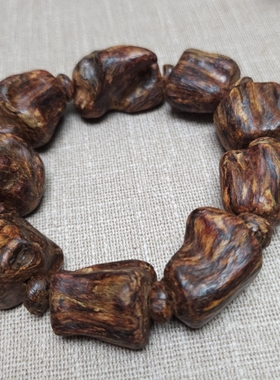 乙九香阁海南降真香黄金甲手串