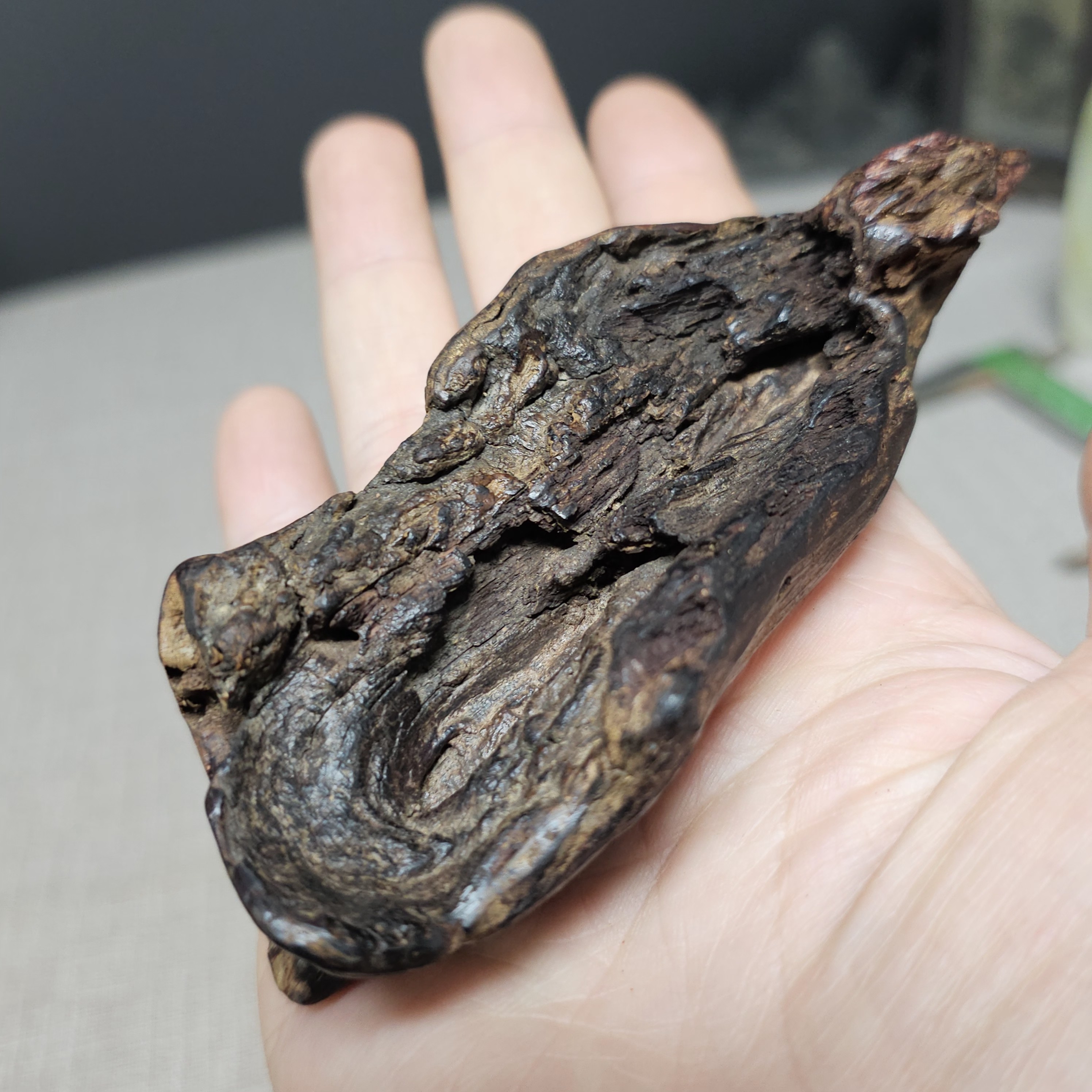 海南降真香复古小摆件香插飞舟形状大叶瘤疤香眼天然老料赠底座,淘宝优惠券,粉丝福利购,淘宝优惠卷