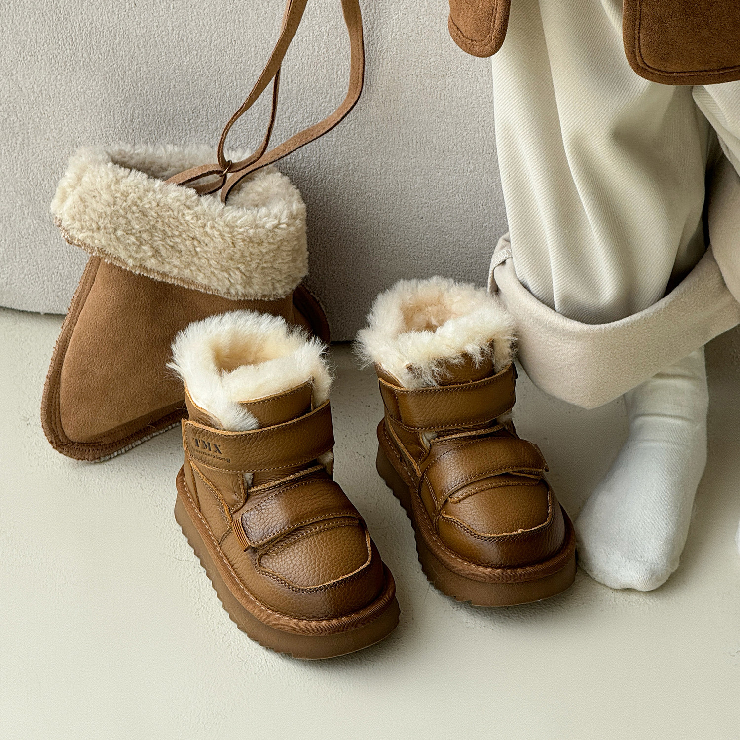 皮毛一体儿童雪地靴真皮加绒加厚男童靴子2025新款冬鞋女童大棉鞋,淘宝优惠券,粉丝福利购,淘宝优惠卷