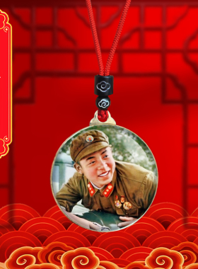 伟大战士雷锋同志挂件红色宣传雷锋精神伟人名人挂脖项链吊坠饰品