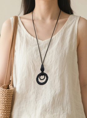 新中式黑色圆环吊坠长款项链女