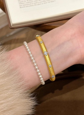 真金电镀v金材质宫廷风四芒星拉丝手环奢华质感闪钻高保色手镯