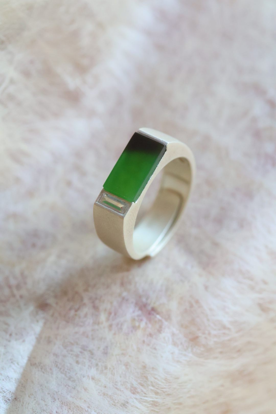 Hetian jade jasper red leather ring