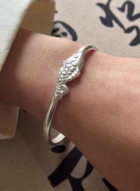 锦鲤 足银999手工手镯小鱼手环送礼女朋友礼物小朋友手镯19克左右