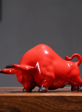 牛气冲天牛不可挡，红牛桌面摆件