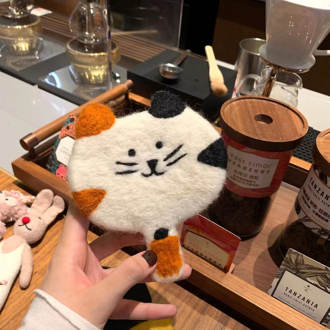 日韩ins羊毛毡小猫咪杯垫可爱乖巧餐垫装饰家居拍照道具创意礼品