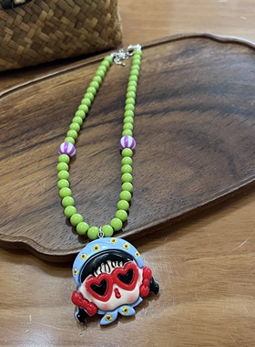 娃娃女孩马卡龙色彩色串珠