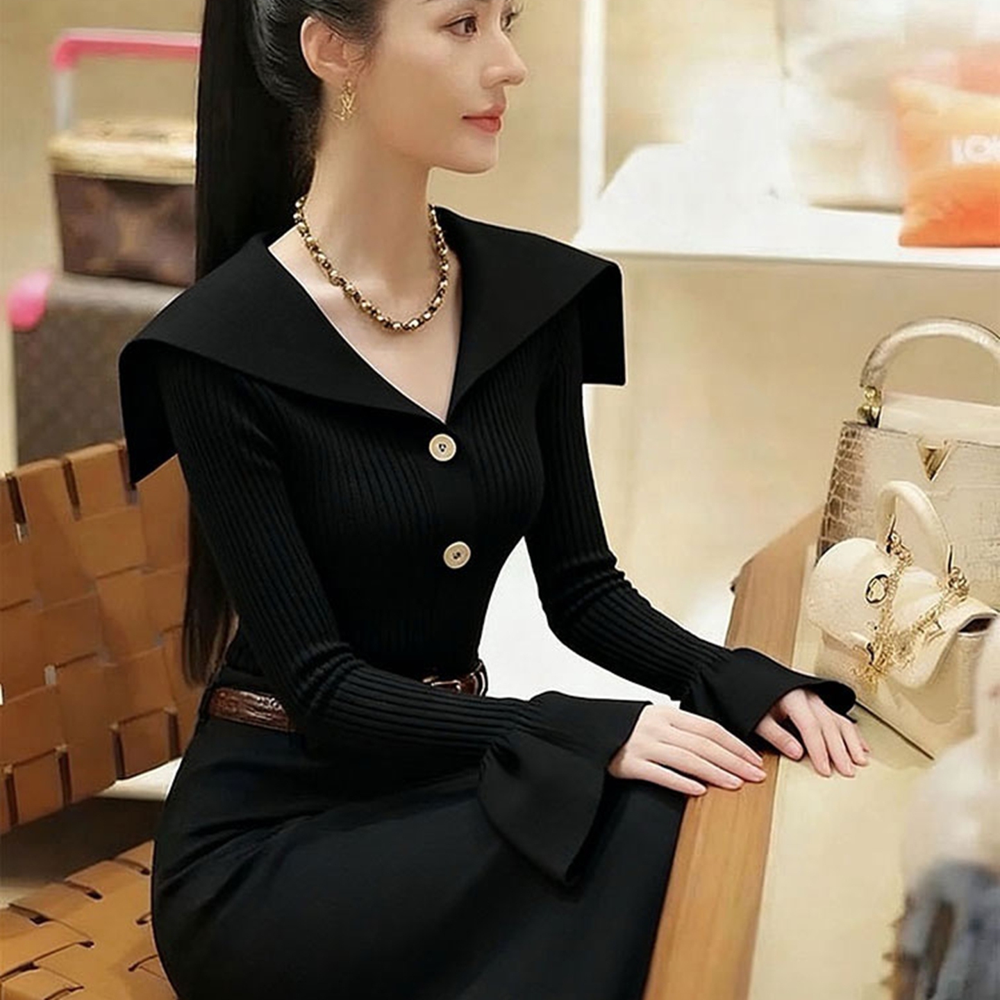 外面撤回黑色海军领针织衫女氛围感独特漂亮气质高端掐腰打底上衣 - 图0