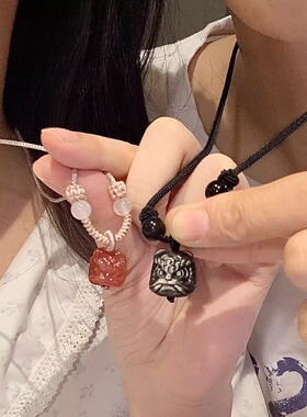 醒狮纯银情侣项链一对情侣款黑曜石吊坠情人节礼物送女友