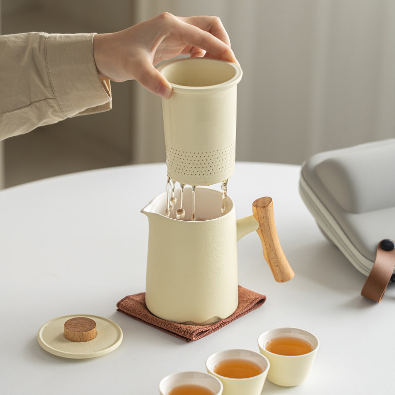 Milu Beige Glaze Wooden Handle Anti-scalding Travel Tea Set