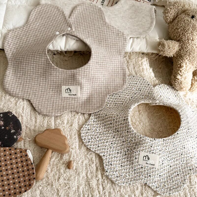 ins韩系双面纯棉宝宝口水巾婴幼儿围嘴防吐奶圆形花朵围兜新生儿