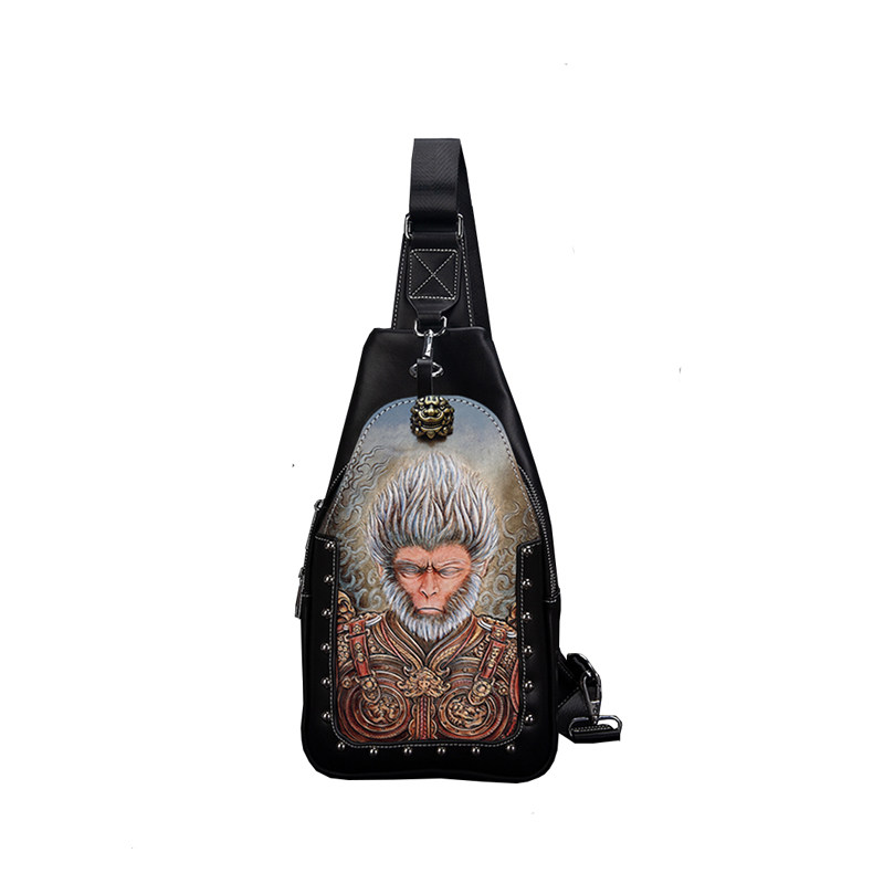 调皮匠胸包男真皮斜挎包头层牛皮大容量单肩包原创手工个性皮雕包,淘宝优惠券,粉丝福利购,淘宝优惠卷