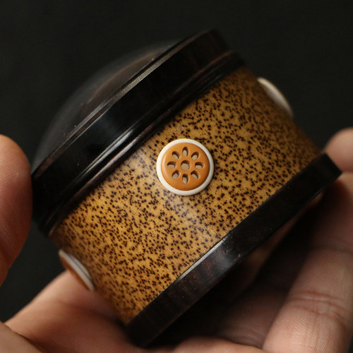 苏工精工制作芝麻竹老料纯手工精制黑檀木口盖金钟竹蛉罐鸣虫器具 - 图1