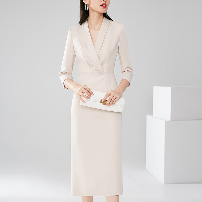 晚白2022春装新款法式高腰女连衣裙 onebuye服饰连衣裙