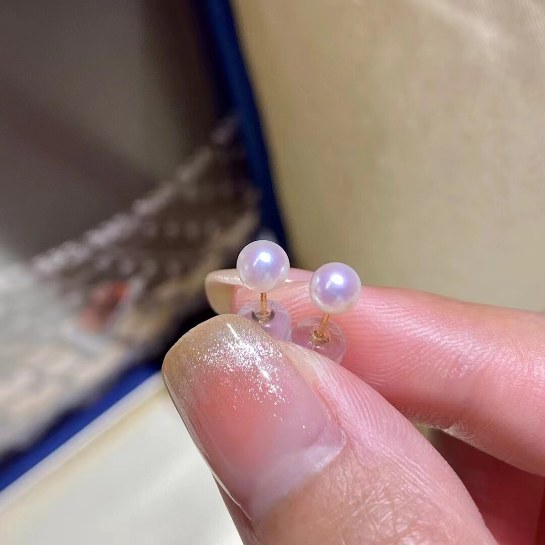 高品质镜面极光日本AKOYA天然海水正圆珍珠耳钉18K金多规格包邮_虎窝淘