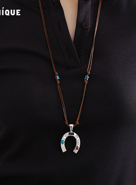 Picnique宝藏屋马蹄铁编绳项链