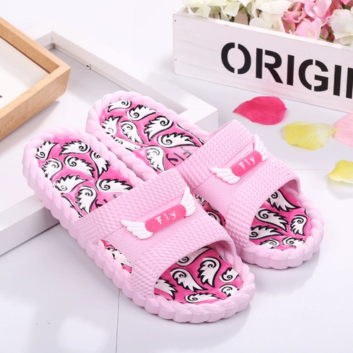 Нескользящие мягкие комфортные тапочки, слайдеры на платформе