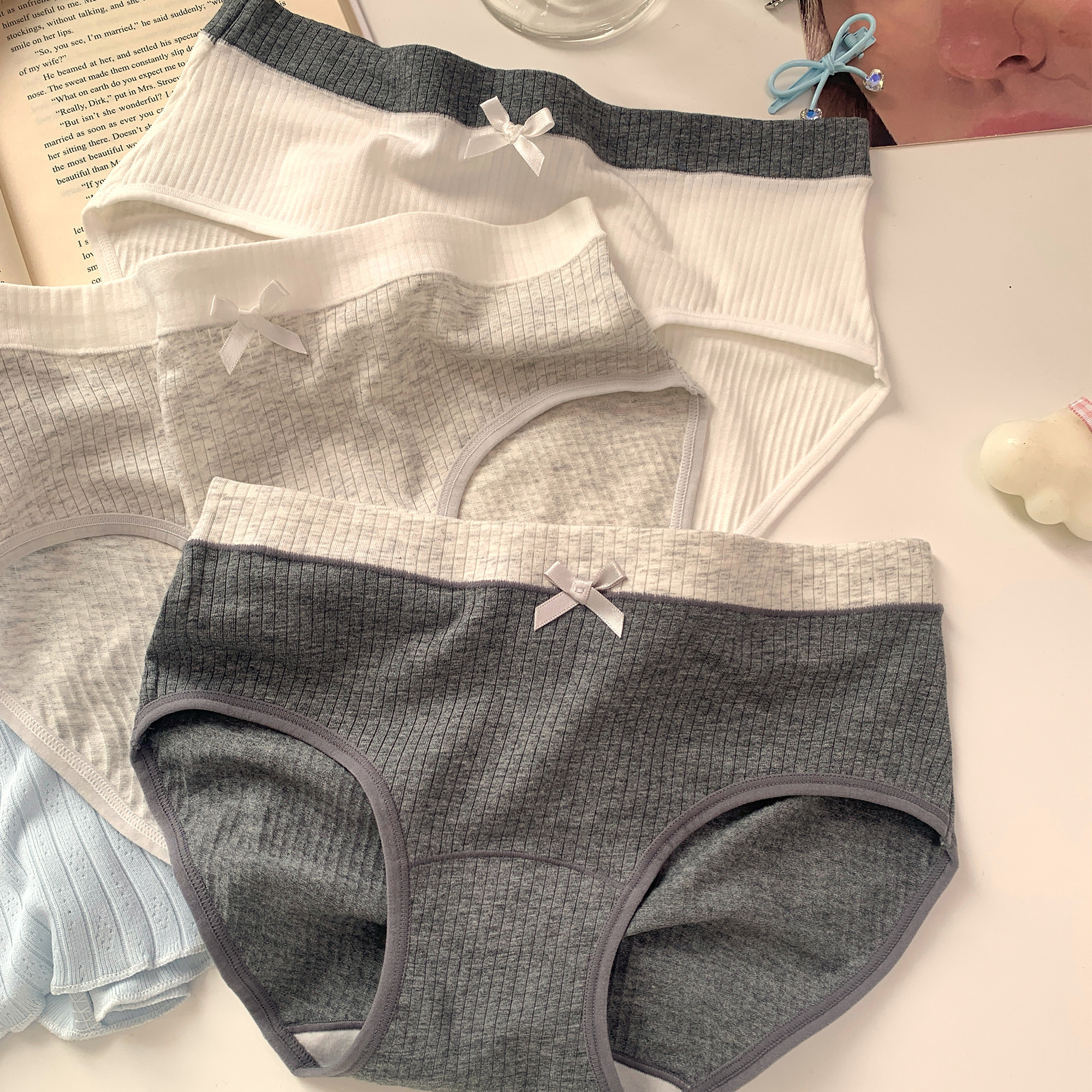森日和叶复古撞色内裤女生纯棉裆2026新款螺纹简约舒适女士三角裤,淘宝优惠券,粉丝福利购,淘宝优惠卷