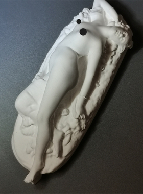 被蛇咬伤的女人石膏雕塑艺术摆件扩香石装饰品博物馆复刻家居简约