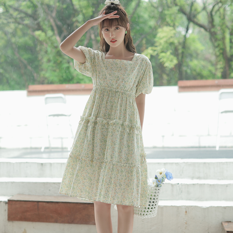 绿色碎花连衣裙女夏森系仙气小清新甜美显瘦修身通勤初恋仙女裙子