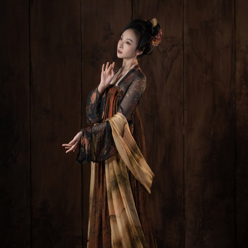【绝版赏析】襦一坊丨太平赋 唐齐胸衫裙真丝香云纱复原汉服女 - 图3