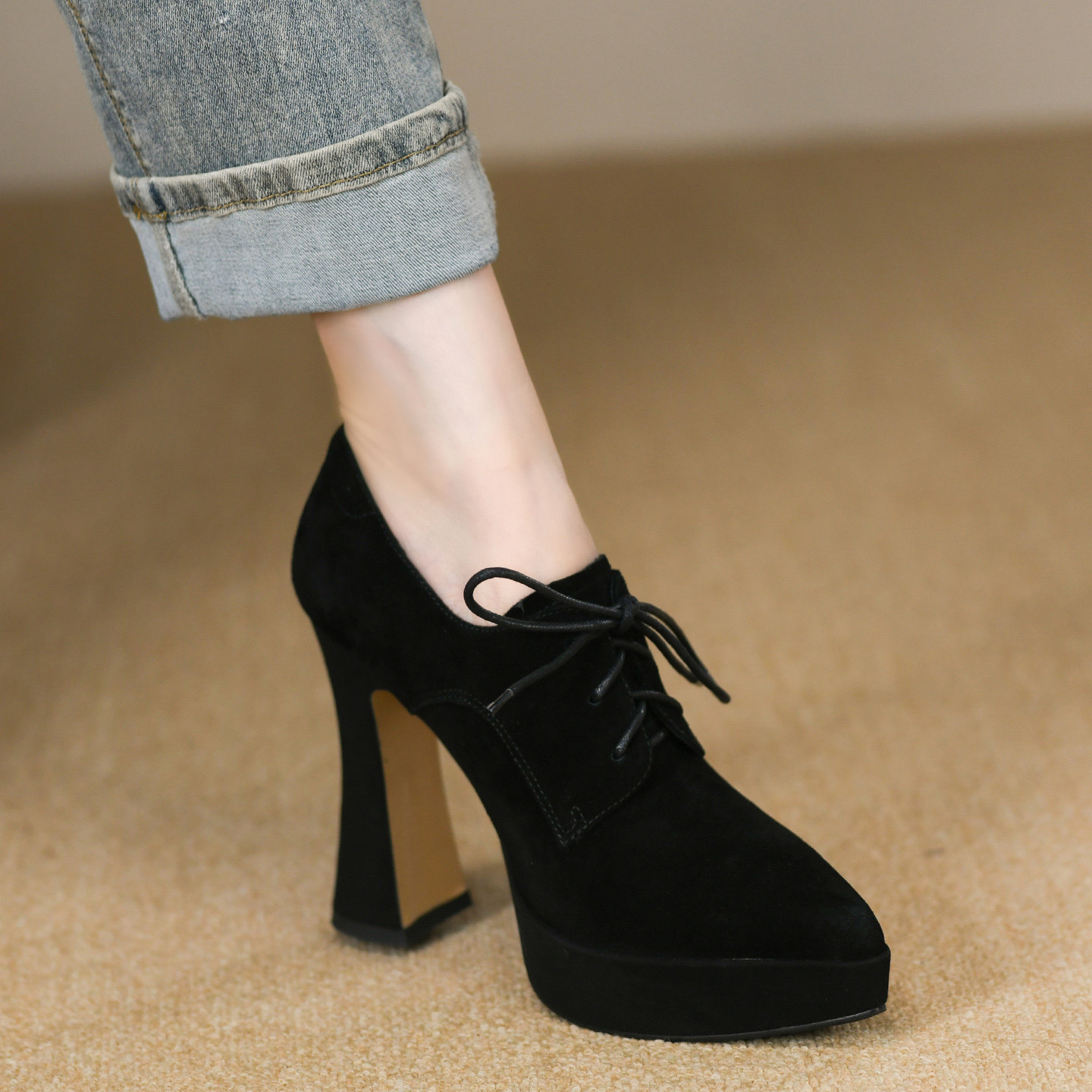 优雅深口尖头单鞋女粗跟秋季新款羊猄皮系带防水台超高跟鞋女10cm,淘宝优惠券,粉丝福利购,淘宝优惠卷