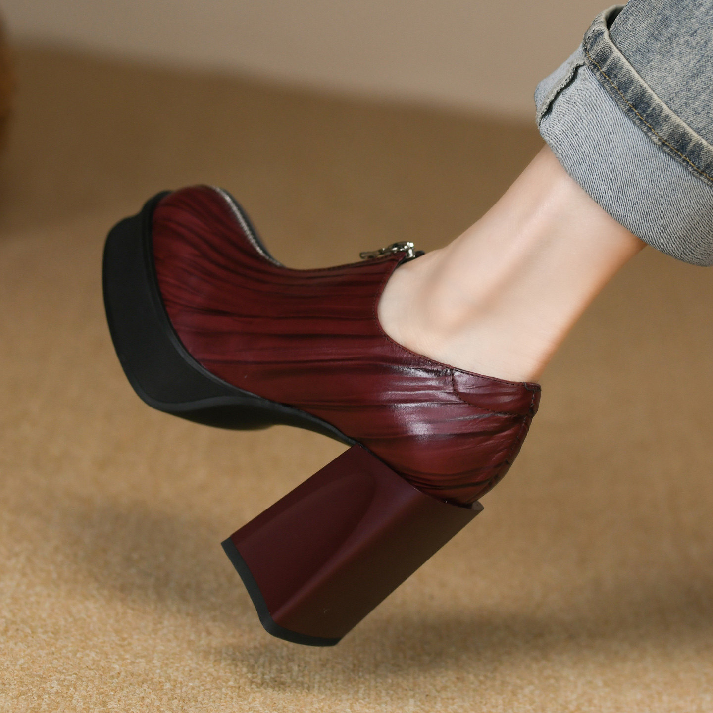 10cm秋季新款头层牛皮超高跟粗跟厚底方头时尚前拉链深口单鞋女,淘宝优惠券,粉丝福利购,淘宝优惠卷