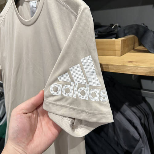 正品Adidas/阿迪达斯男子经典百搭运动休闲透气圆领短袖T恤IJ6833-图1