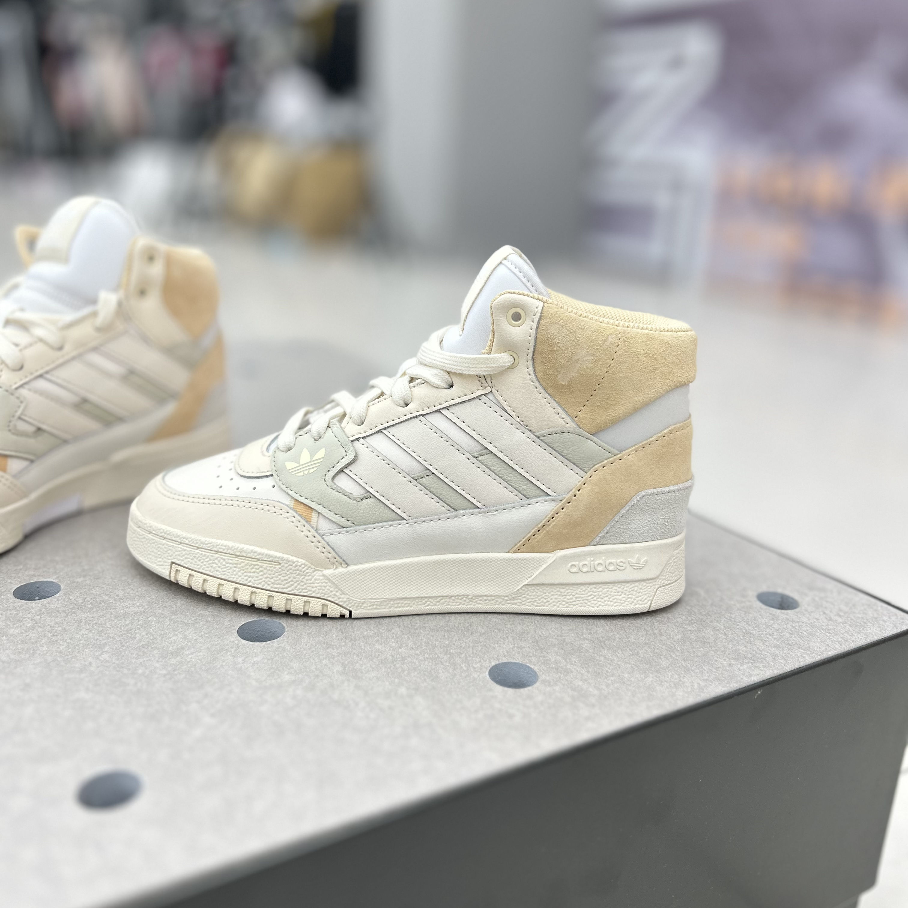 正品Adidas/阿迪达斯三叶草DROP STEP SE女子休闲高帮板鞋GV9324 - 图0