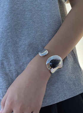 冷淡风女金属黑曜石开口手镯手环