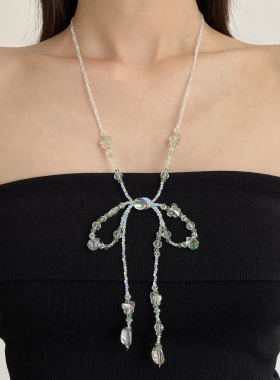 串珠薄荷绿水晶琉璃蝴蝶结项链