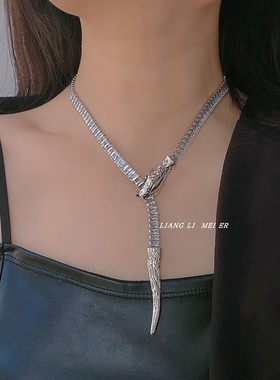 轻奢高级感闪钻锆石蛇头项链