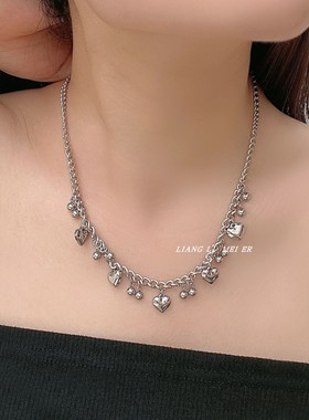 金属钛钢链不掉色圆球爱心坠项链