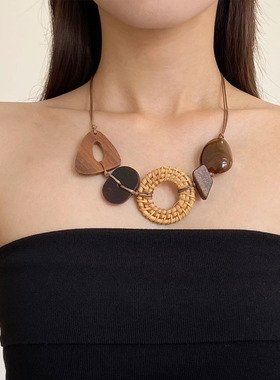 民族风波西米亚皮绳短款项链女