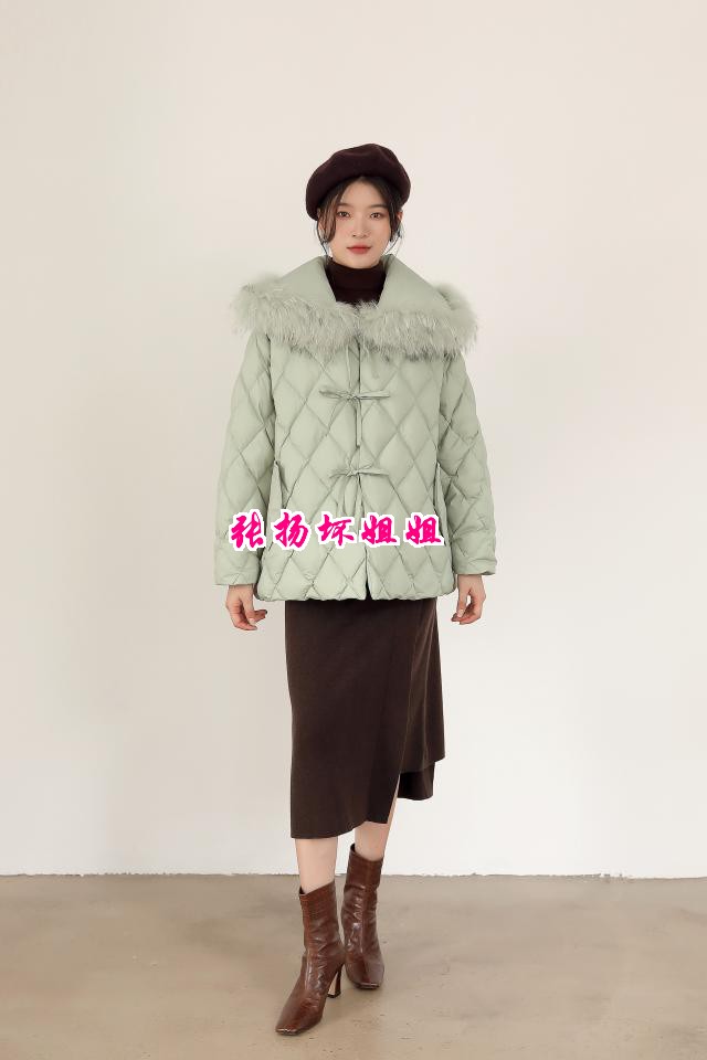 安所正品女装VOINGE 2022年冬季复古盘扣羽绒服外套DD1Y017 包邮