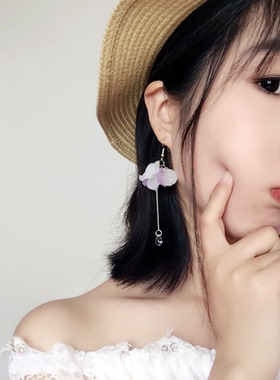 盒子日韩风磨砂透明花瓣流苏耳环