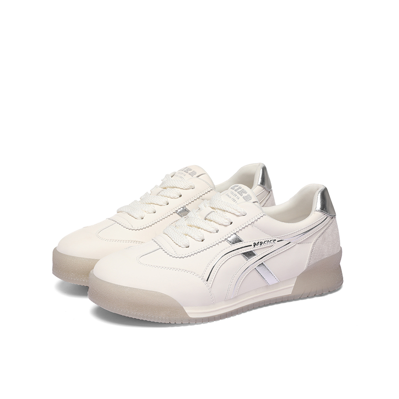 优雅华夫阿甘鞋女2025德训鞋旅游妈妈真皮小白鞋休闲运动平底单鞋 - 图3