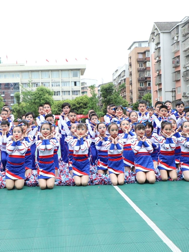 Детский олимпийский спортивный футбольный костюм для школьников